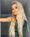 profile of Ukrainian mail order brides Aurika