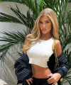 profile of Ukrainian mail order brides Elli Jay