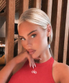 profile of Ukrainian mail order brides Elli Jay