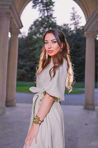 Yuliya 42 years old Italy Como, Ukrainian bride profile, ukrainianbridesint.com