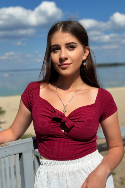 Nataliya 23 years old Ukraine Cherkasy, Ukrainian bride profile, ukrainianbridesint.com
