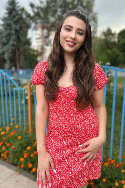 Darya 19 years old Ukraine Cherkasy, Ukrainian bride profile, ukrainianbridesint.com