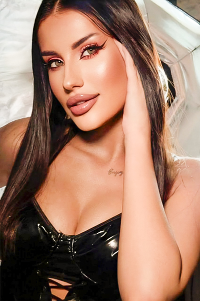 Polina 22 years old Ukraine Kharkiv, Ukrainian bride profile, ukrainianbridesint.com