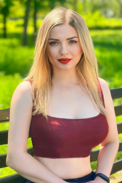 Olena 29 years old Ukraine Kremenchuk, Ukrainian bride profile, ukrainianbridesint.com