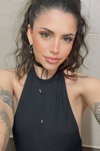 Candela Amparo 25 years old Argentina Santa Fe, Ukrainian bride profile, ukrainianbridesint.com