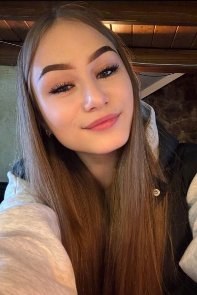 Viktoriya 18 years old Ukraine Uzhgorod, Ukrainian bride profile, ukrainianbridesint.com