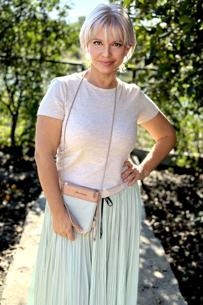 Elena 56 years old Ukraine Dnipro, Ukrainian bride profile, ukrainianbridesint.com Elena 56 years old Ukraine Dnipro, Ukrainian bride profile, ukrainianbridesint.com