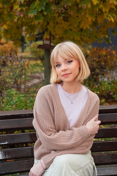 Arina 20 years old Ukraine Cherkasy, Ukrainian bride profile, ukrainianbridesint.com