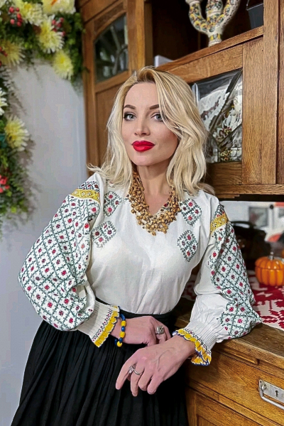 Inna 49 years old Ukraine Chernivtsi, Ukrainian bride profile, ukrainianbridesint.com