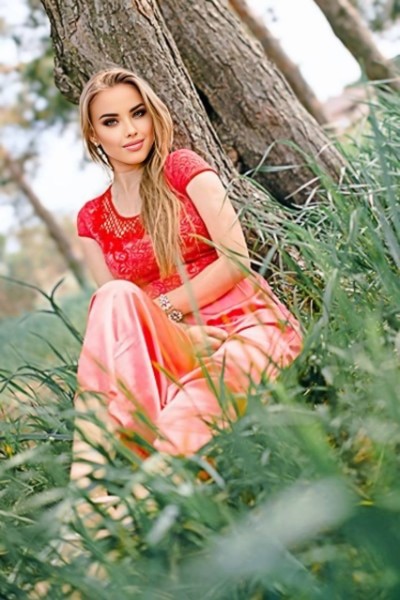 Viktoriya 30 years old Ukraine Mykolaiv, Ukrainian bride profile, ukrainianbridesint.com