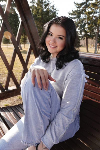 Veronika 18 years old Ukraine Cherkasy, Ukrainian bride profile, ukrainianbridesint.com