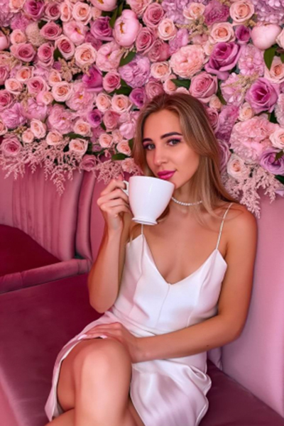 Svitlana 33 years old Ukraine Zaporizhzhia, Ukrainian bride profile, ukrainianbridesint.com