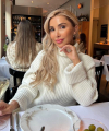 profile of Ukrainian mail order brides Roza