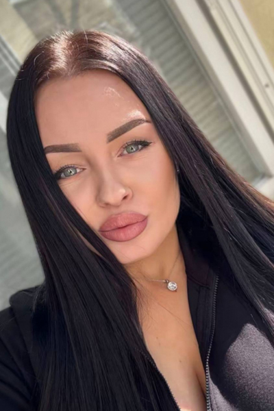 Vera 31 years old Ukraine Lviv, Ukrainian bride profile, ukrainianbridesint.com