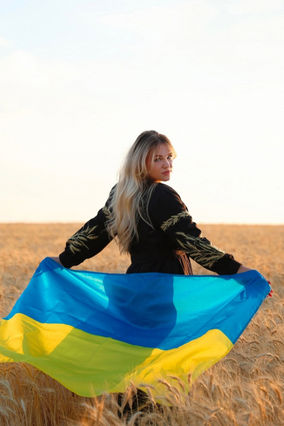 Yana 24 years old Ukraine Mykolaiv, Ukrainian bride profile, ukrainianbridesint.com