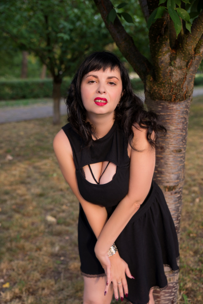 Galina 35 years old Ukraine Zaporizhzhia, Ukrainian bride profile, ukrainianbridesint.com