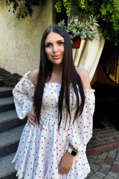 Diana 29 years old Ukraine Kyiv, Ukrainian bride profile, ukrainianbridesint.com