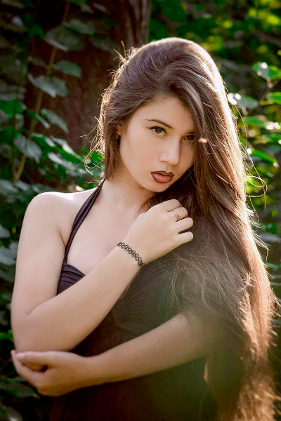 Alina 26 years old Ukraine Kharkov, Ukrainian bride profile, ukrainianbridesint.com